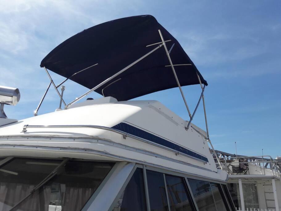 普罗维登斯 Waterfront 32' Bayliner Yacht酒店 外观 照片